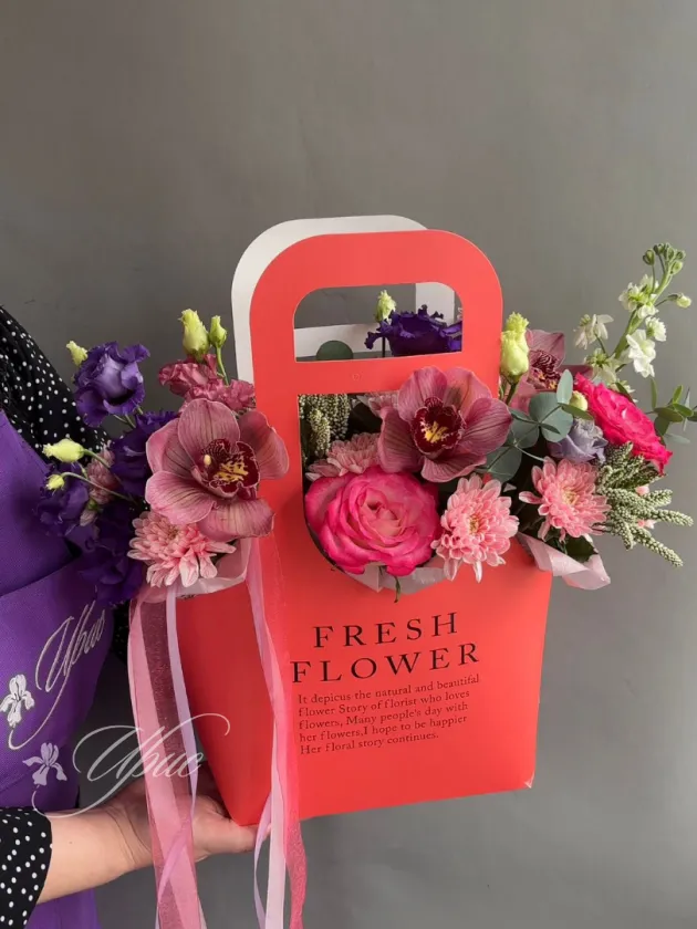 Цветочная Коробка Счастья