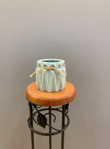 Кашпо «Керамика» голубое от интернет-магазина цветов в 