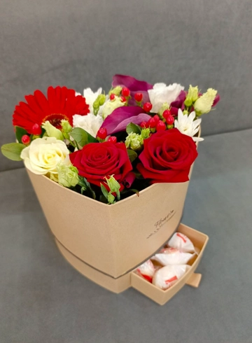 Композиция  &laquo;Вечная любовь&raquo; от интернет-магазина цветов в 