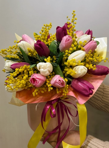 Композиция &laquo;Моно&raquo; от интернет-магазина цветов в 