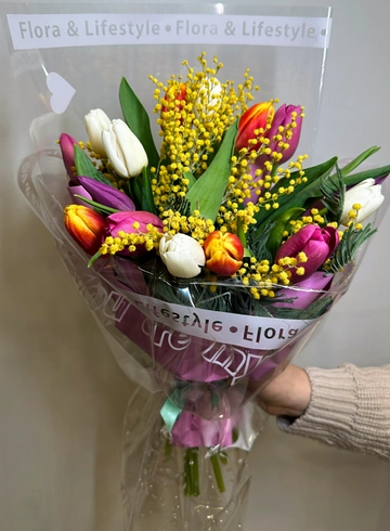 Букет &laquo;Ароматы Марта&raquo; от интернет-магазина цветов в 