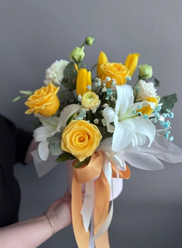 Композиция &laquo;Солнечный день&raquo; от интернет-магазина цветов в 