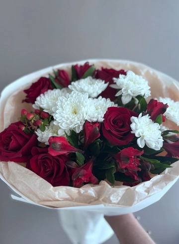 Букет «Пурпурный закат» от интернет-магазина цветов в 