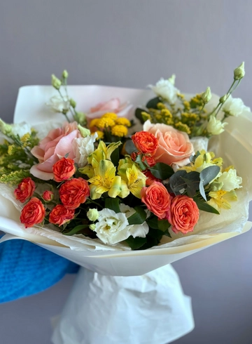 Букет &laquo;Яркая долина&raquo; от интернет-магазина цветов в 