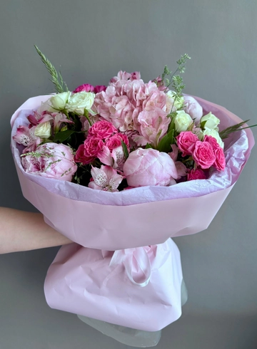 Букет &laquo;Летний вайб&raquo; от интернет-магазина цветов в 