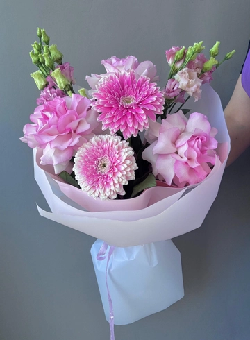 Букет «Отличника» от интернет-магазина цветов в 