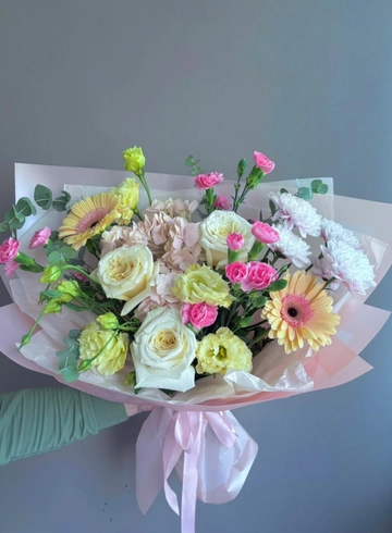 Букет «с Любовью» от интернет-магазина цветов в 