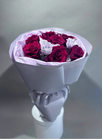 Букет "С любовью&raquo; от интернет-магазина цветов в 