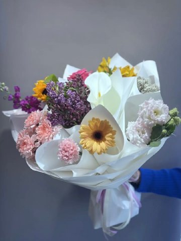Букет &laquo;Дофаминовый&raquo; от интернет-магазина цветов в 