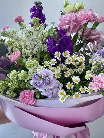 Букет &laquo;Весенний бриз&raquo; от интернет-магазина цветов в 