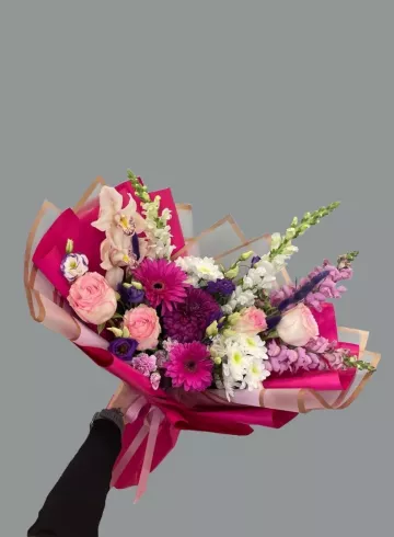 Букет &laquo;Цветочное счастье&raquo; от интернет-магазина цветов в 