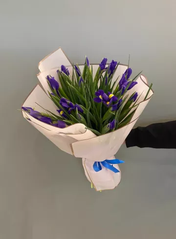 Букет &laquo;Ирис&raquo; от интернет-магазина цветов в 