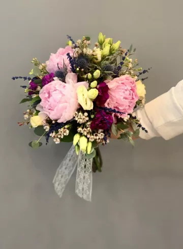 Свадебный букет №9 от интернет-магазина цветов в 