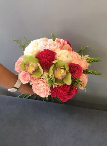 Свадебный букет №12 от интернет-магазина цветов в 