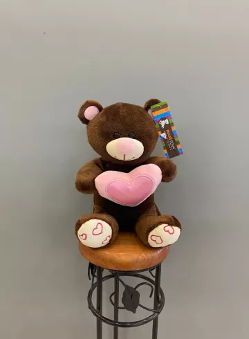 Мягкая игрушка &laquo;Мишка Влюбленный&raquo; 22 см от интернет-магазина цветов в 